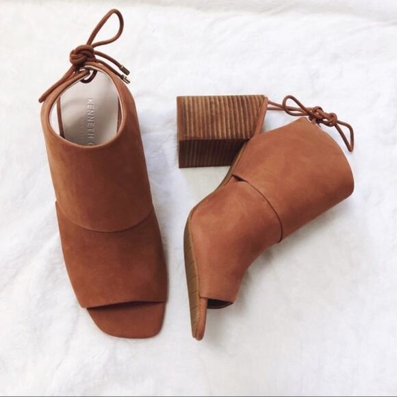 Kenneth Cole Katarina Tan Block Heel Open-Toe Sandals - Picture 1 of 7